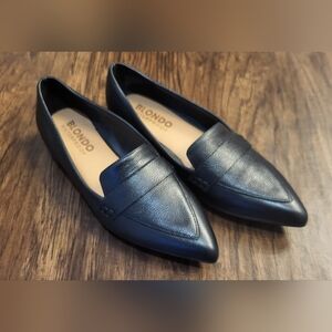 Blondo Waterproof Tara Pointed Toe Black Leather Loafers Size 5.5